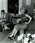 1954_04_15_Hollywood_031_Sit_020_Sofa_010