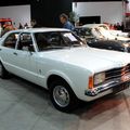 Ford taunus 1300 L de 1974 (RegioMotoClassica 2010) 01