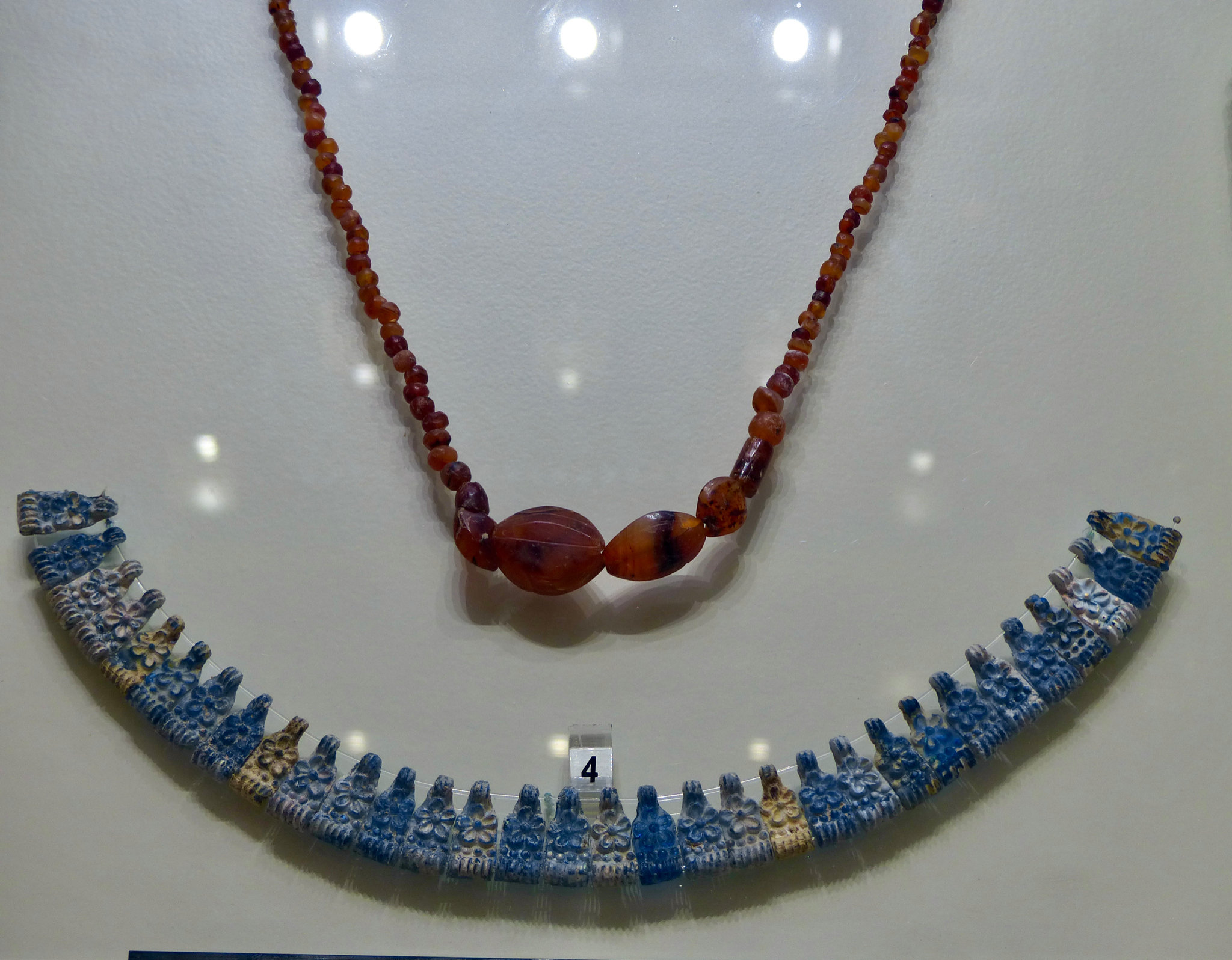 Grèce Musée archéologique Patras bijoux Roland dans tous ses états