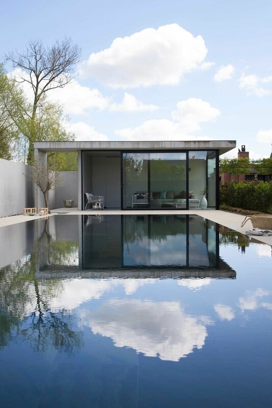 zwembad-modernistisch-paviljoen