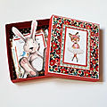 3196648-ensemble-boite-papier-rouge-et-tissu-liberty-1_medium