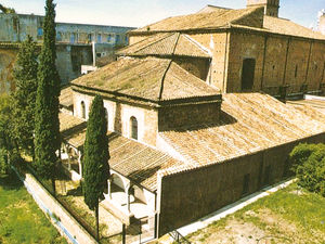 Santa_Croce_in_Gerusalemme_ja