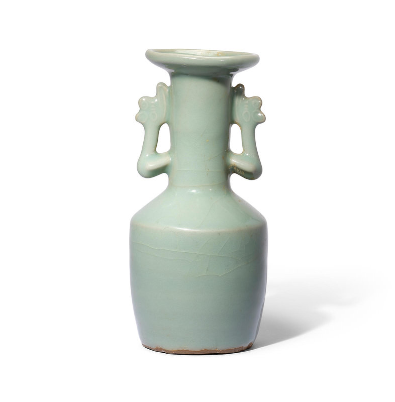 A Longquan celadon two-handled mallet-shaped vase, Song-Yuan Dynasty (960-1368)