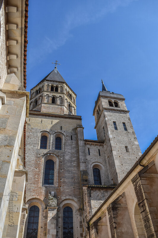 Abbaye de Cluny Clocher C3 et C5 Horloge