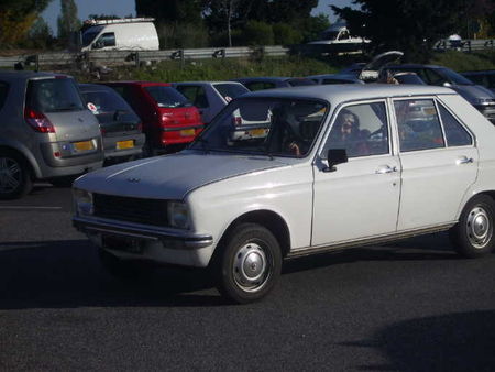 Peugeot104av1