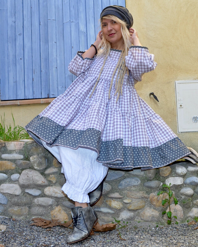 D6F017CA-1092-48DA-AABC-38E47BCC2ED8_1_201_a