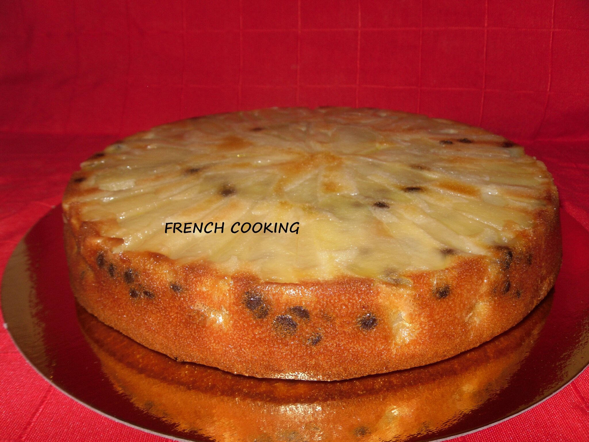 Moelleux Aux Pommes Pepites De Chocolat Facon Grand Mere French Cooking