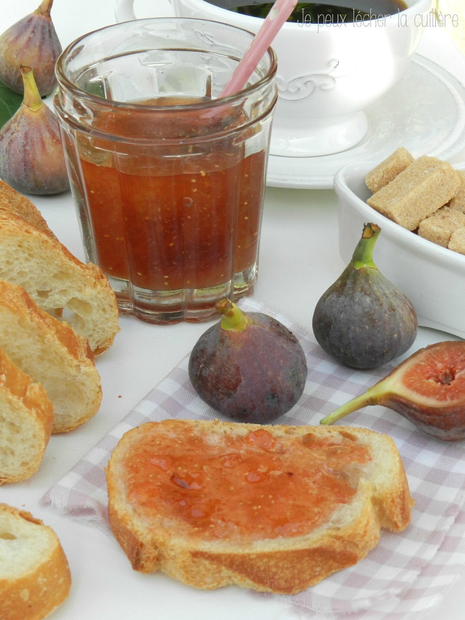 La confiture de figues je peux lécher la cuillère?