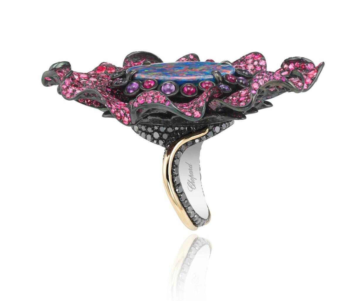 Fleurs d'Opales 14ct white opal ring, Chopard