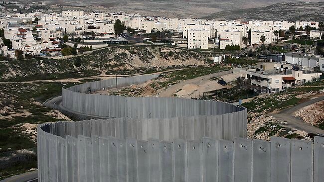 315007-mideast-israel-palestinian-jerusalem-wall