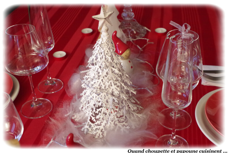 Ma table sapin et ses lutins-7586