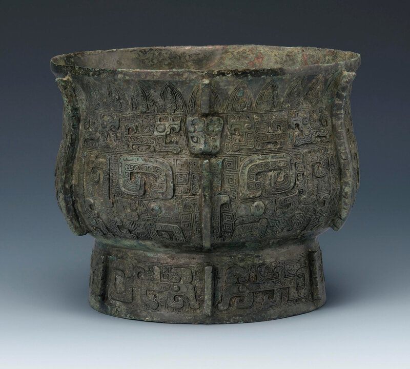 2013_NYR_02689_1223_000(a_rare_bronze_ritual_food_vessel_yu_late_shang_dynasty_12th-11th_centu)