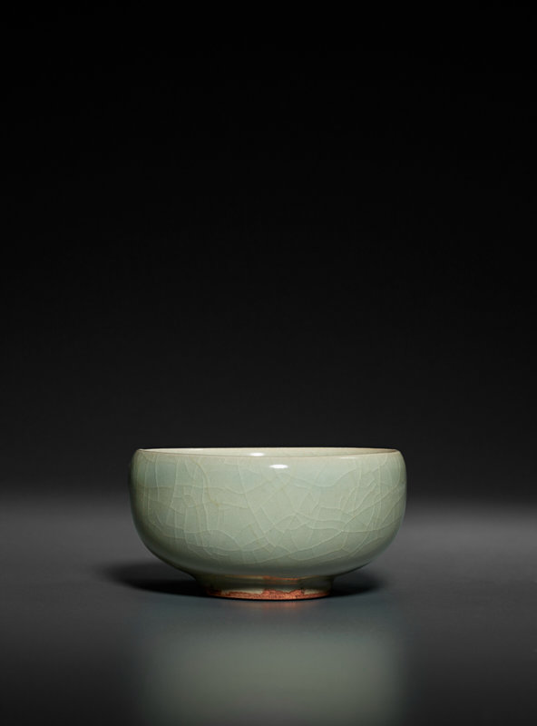 A green Jun bowl, Northern Song dynasty (960-1127)