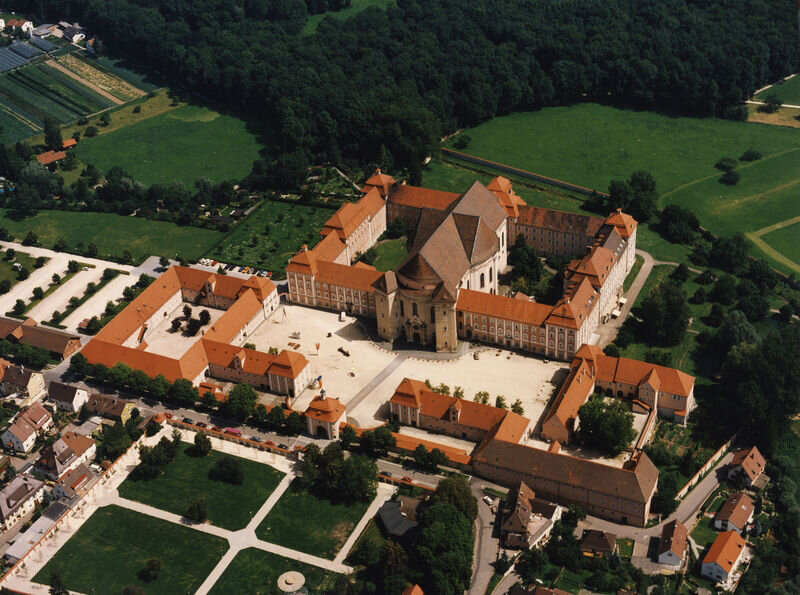 UL_Wiblingen_2004-B01_ARC_front_large