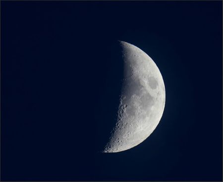 lulu Lune ciel bleu 011111