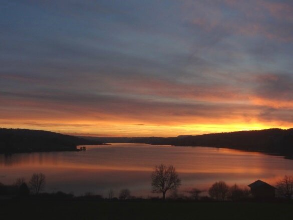 Coucher De Soleil Sur Le Lac Saint Point Le Blog