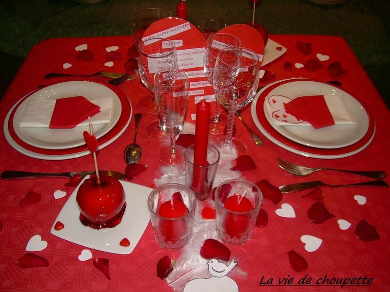 Saint-Valentin : préparer une table romantique pour 2 - Elle