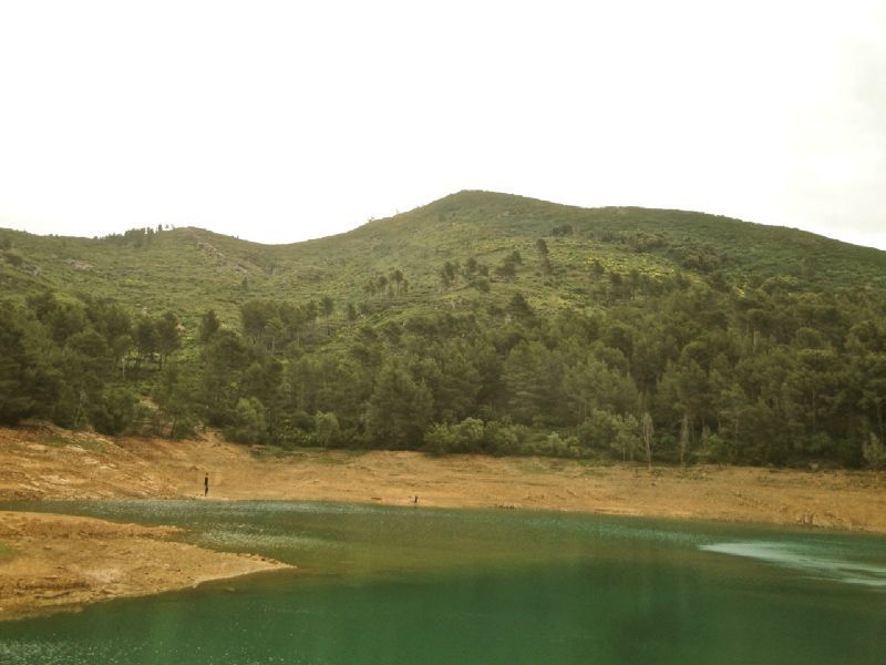 AU BORD DU LAC.. Revest les eaux MATRIOCHKA