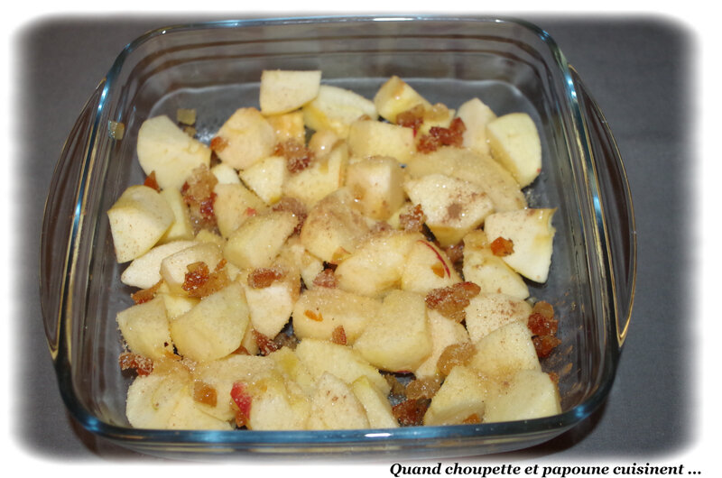 pommes, cannelle et fruits confins au four-7917