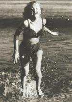 1950-beach-bikini_purple-031-2-by_willinger_or_lester-1a
