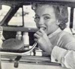 1952-01-Beverly_Carlton_hotel-day2-sitting02-drive_in-031-1-by_halsman-1