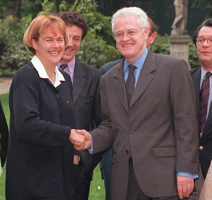 880447_6_f190_dominique-voynet-yves-cochet-et-lionel-jospin