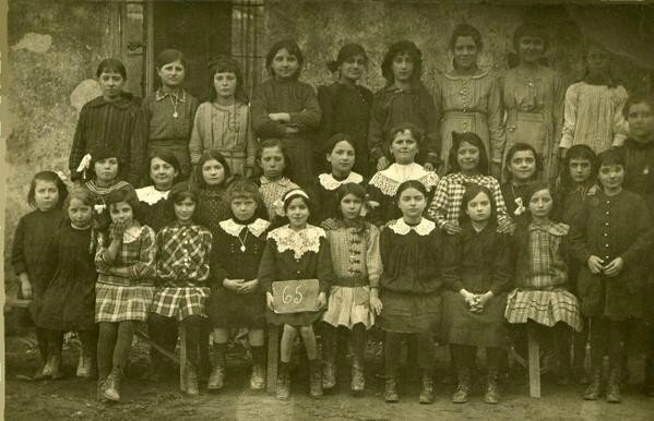 Ecole-de-filles-vers-1915-1916