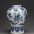 Vase de delft dans le style chinois, 17e siècle