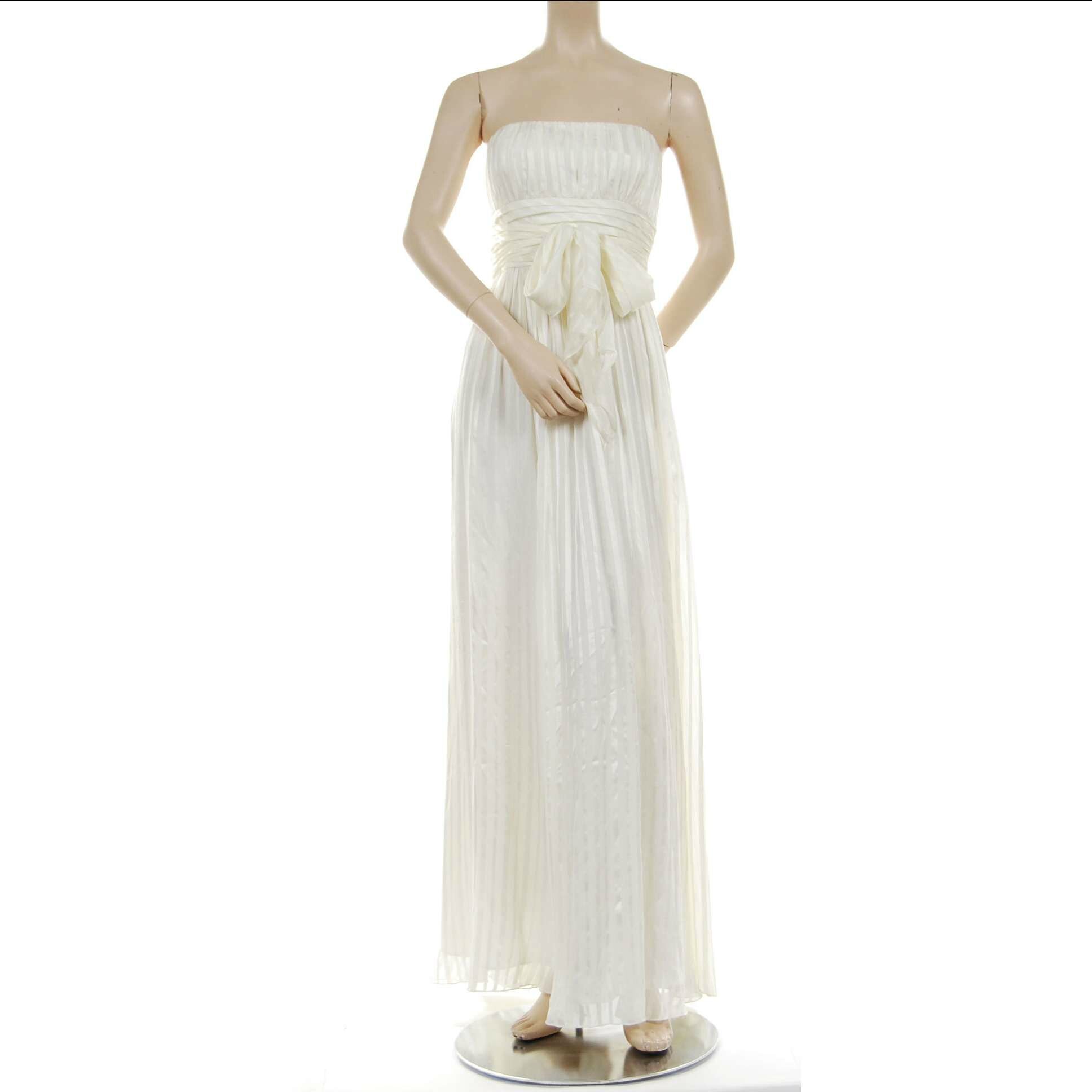 robe bcbg max azria blanche